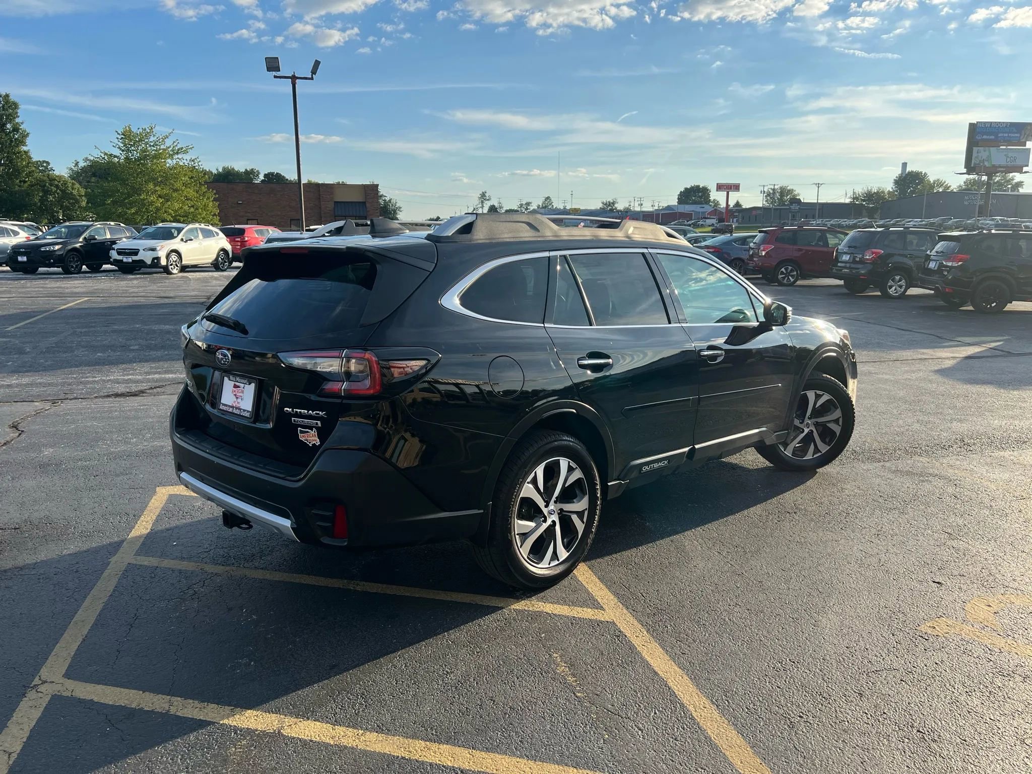 Used 2021 Subaru Outback Touring image 2