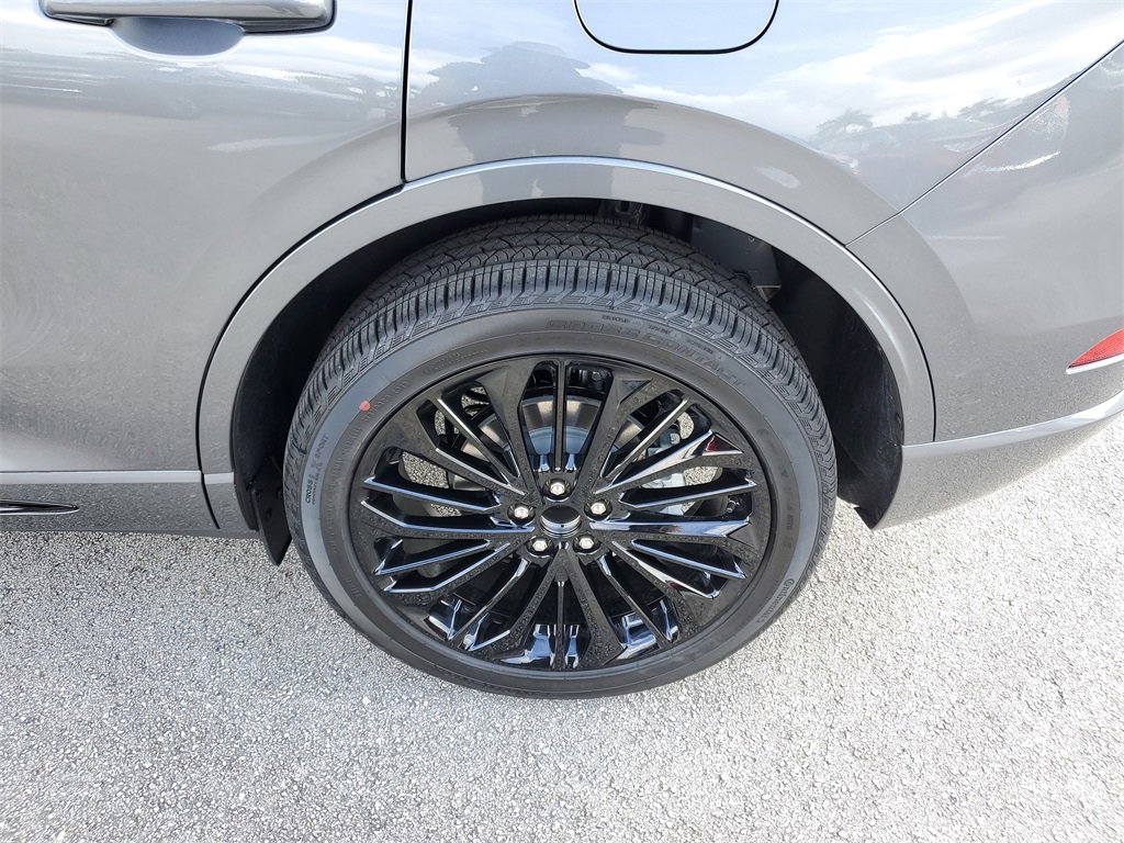 New 2026 Lincoln Corsair Premiere image 8