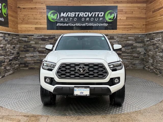 Used 2023 Toyota Tacoma TRD Off-Road AWD/4WD video 3