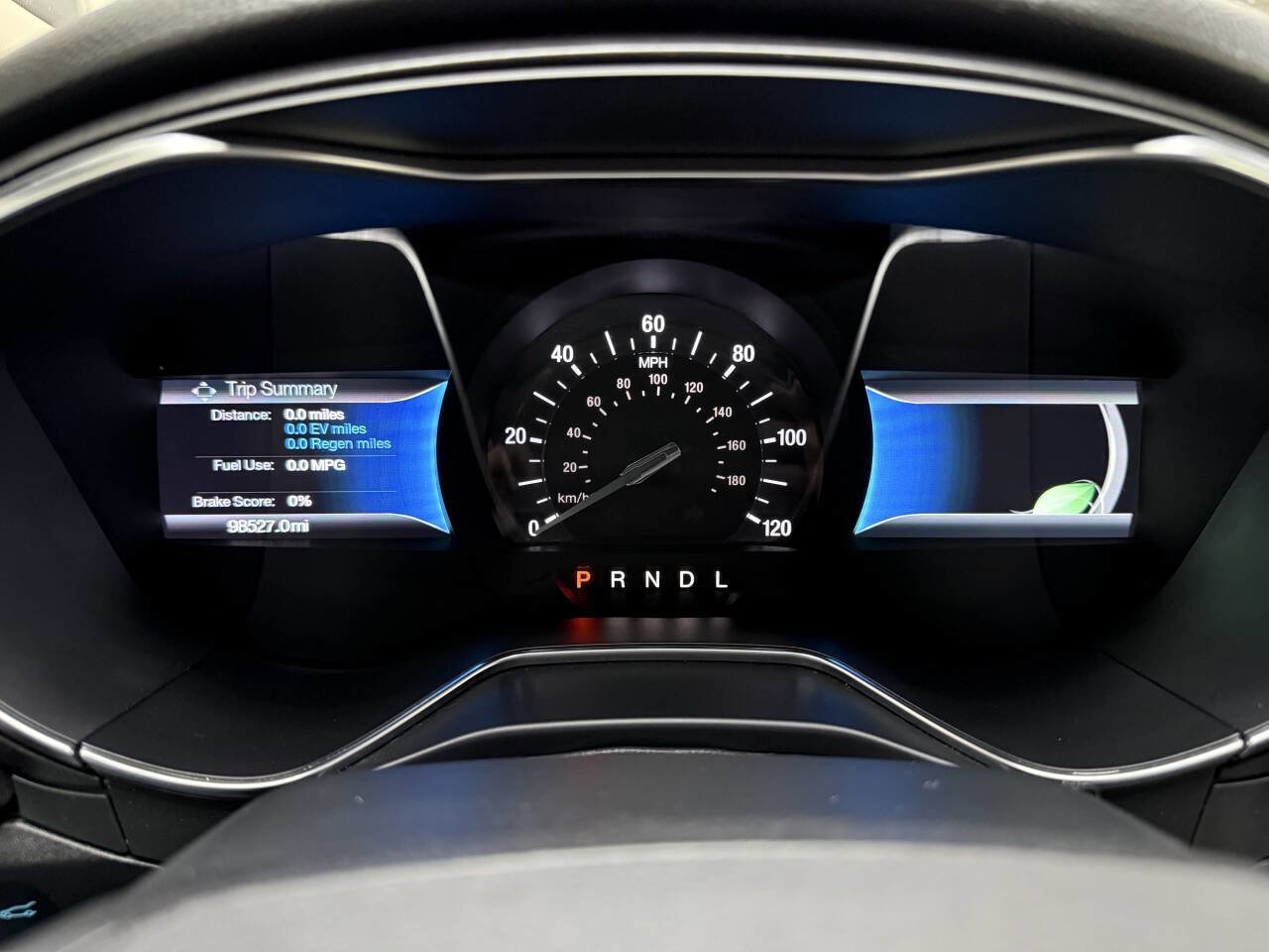 Used 2018 Ford Fusion Titanium FWD image 25