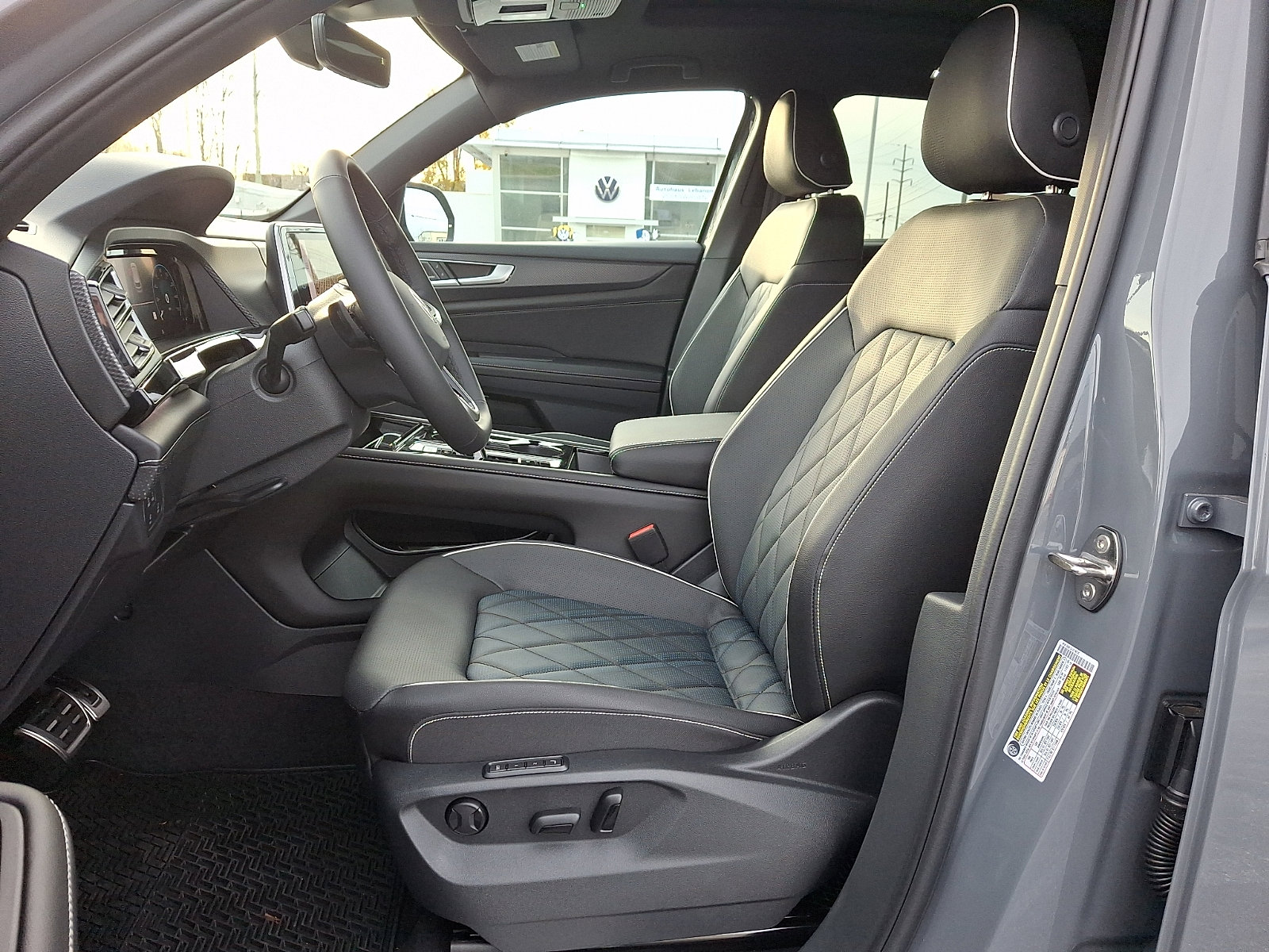 New 2026 Volkswagen Atlas Cross Sport SEL Premium R-Line image 7