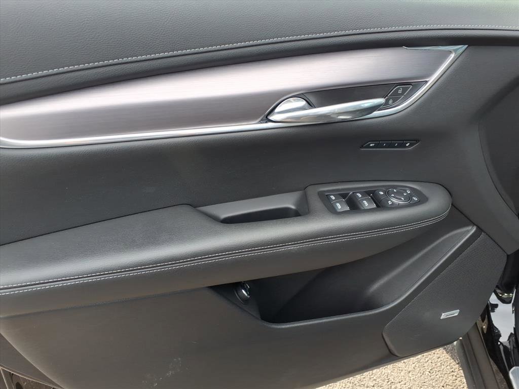 Certified 2022 Cadillac XT6 Luxury image 24