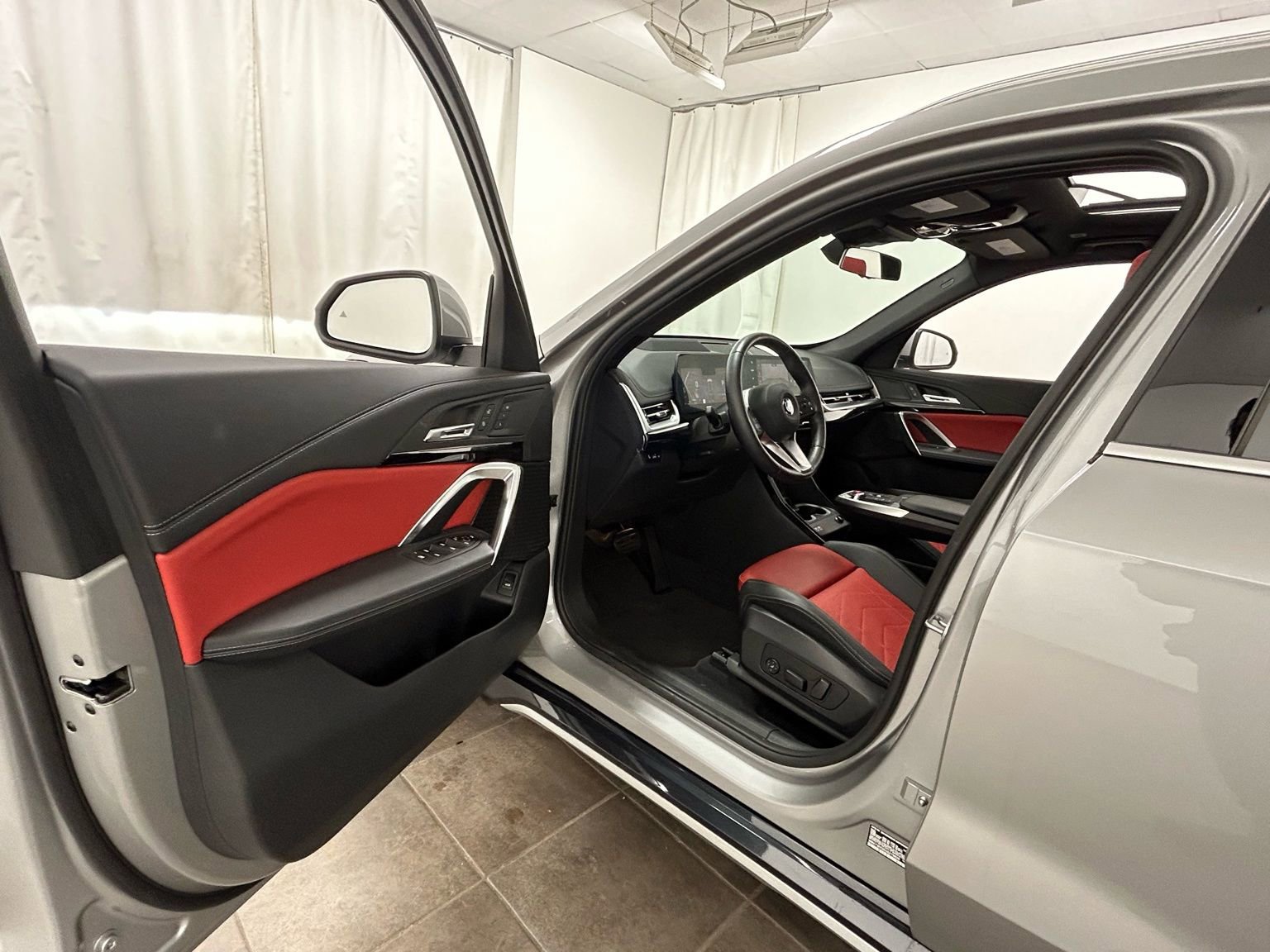 Used 2025 BMW X1 xDrive28i image 24