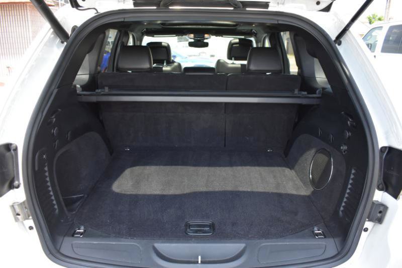 Used 2020 Jeep Grand Cherokee Limited w/ Luxury Group II AWD/4WD image 7