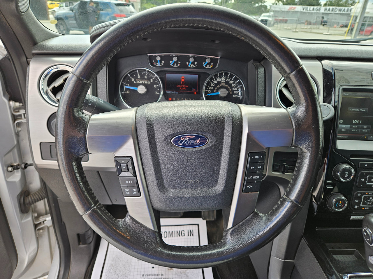 Used 2014 Ford F150 Limited image 23