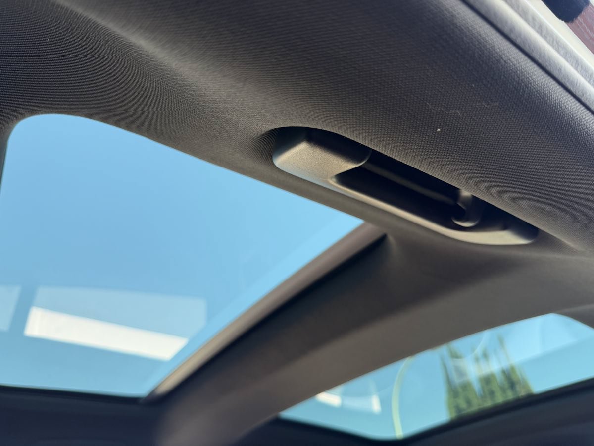 Used 2018 Porsche Panamera image 28