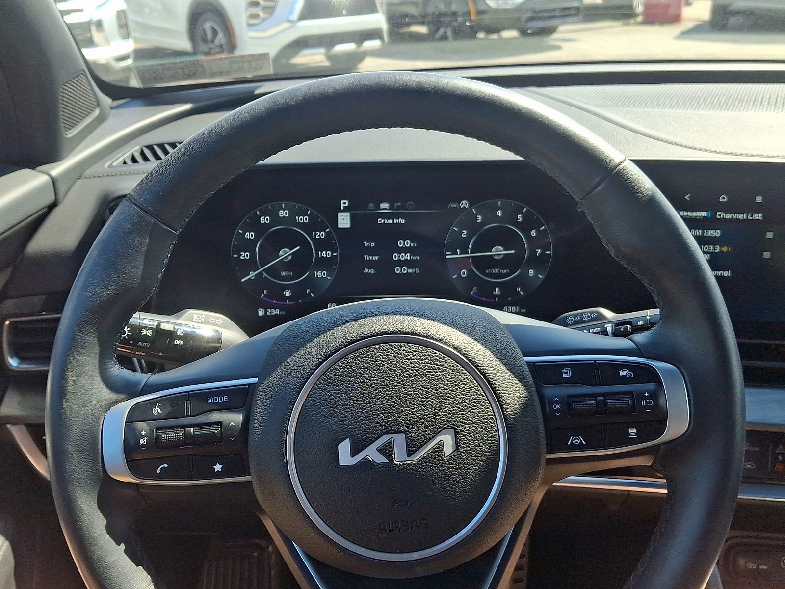 Used 2025 Kia Sportage X-Pro AWD/4WD image 21