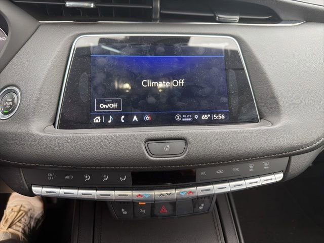 Used 2023 Cadillac XT4 Luxury w/ Cold Weather Package image 6