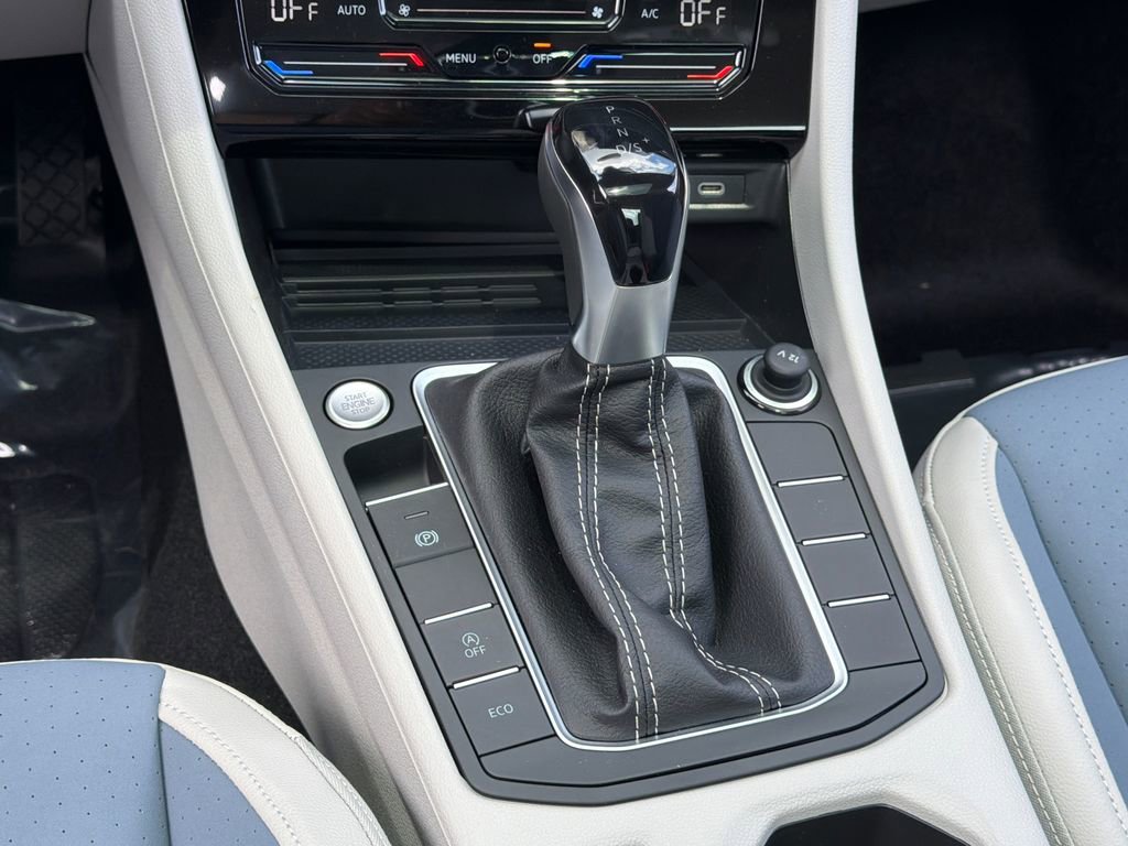 New 2026 Volkswagen Jetta SE FWD image 15
