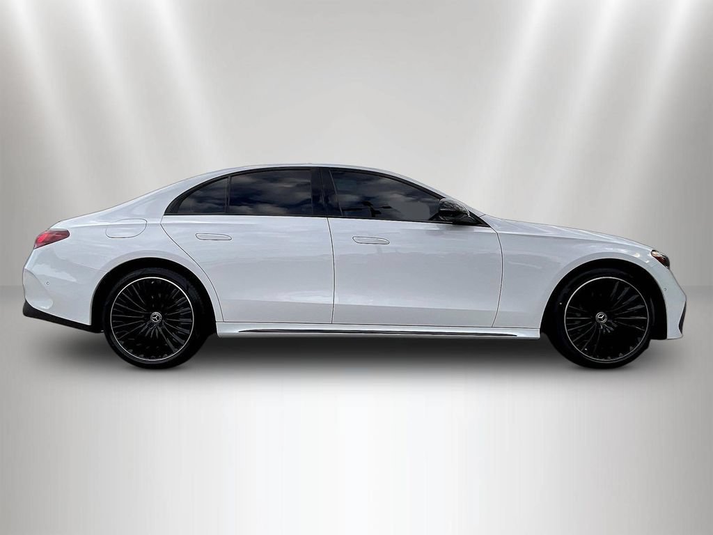 Certified 2024 Mercedes-Benz E 350 4MATIC Sedan image 4