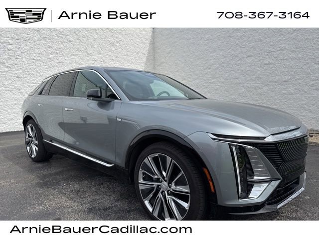 Used 2025 Cadillac Lyriq Luxury w/ LPO, Floor Liner Package image 1
