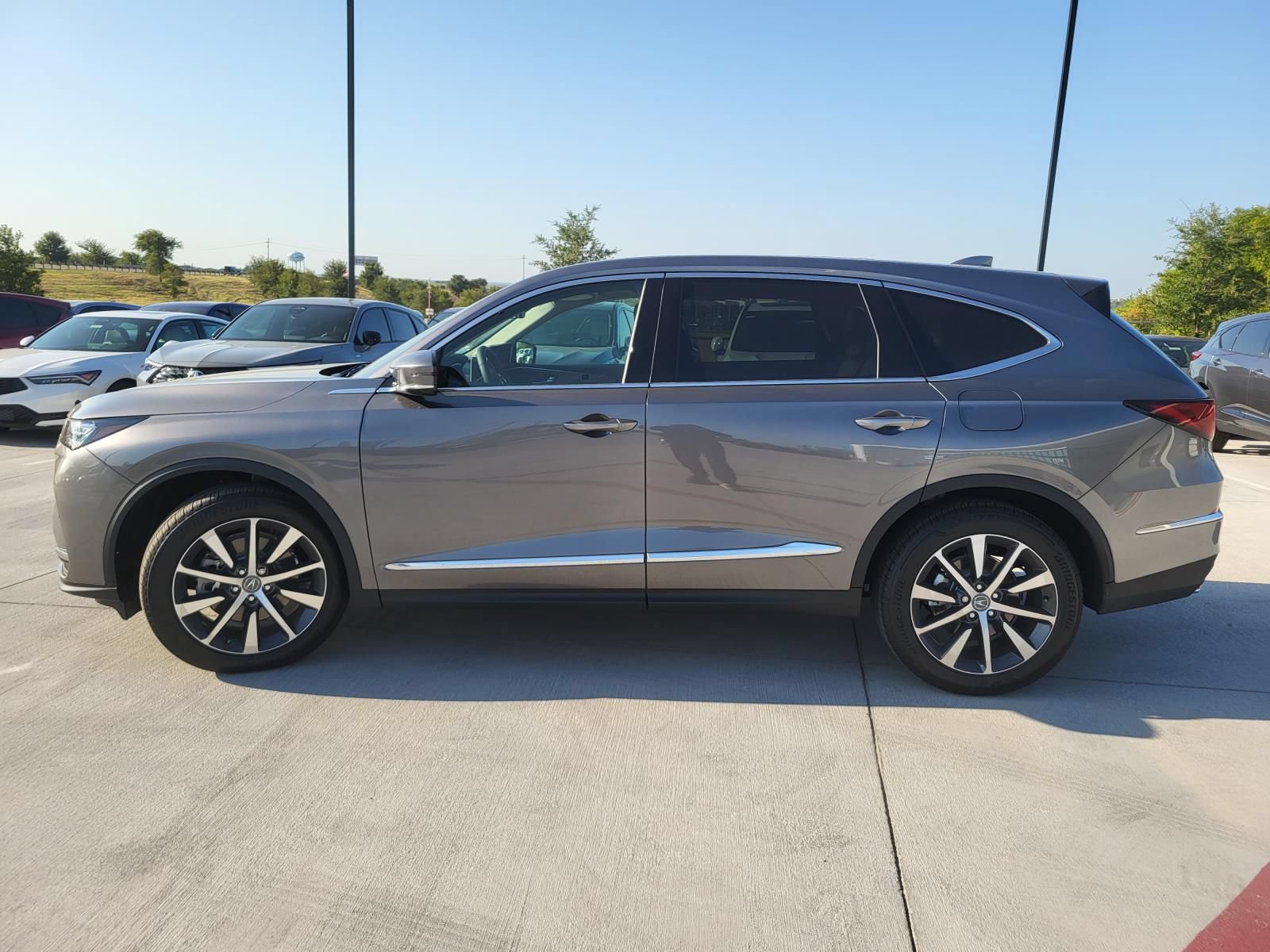 New 2026 Acura MDX FWD w/ Technology Package image 3