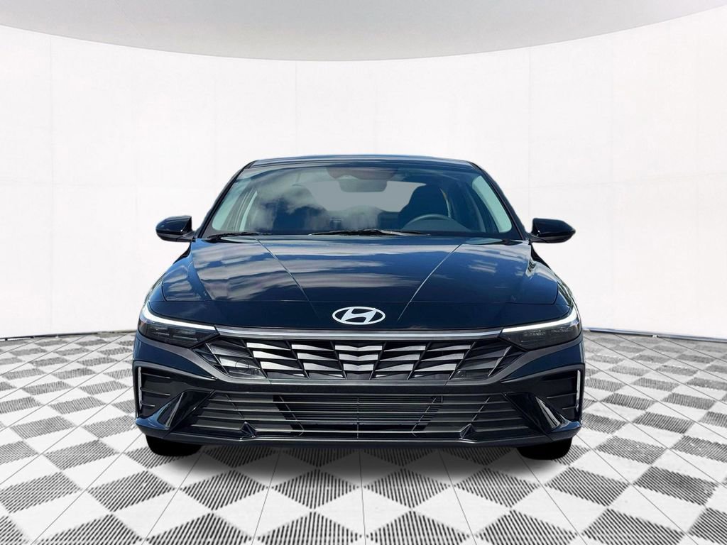 New 2026 Hyundai Elantra SE image 19