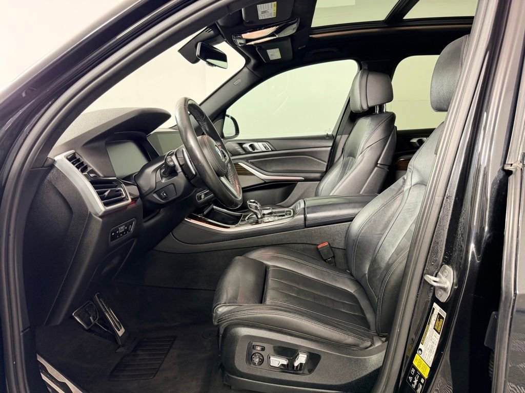 Used 2019 BMW X5 xDrive40i w/ M Sport Package AWD/4WD image 21