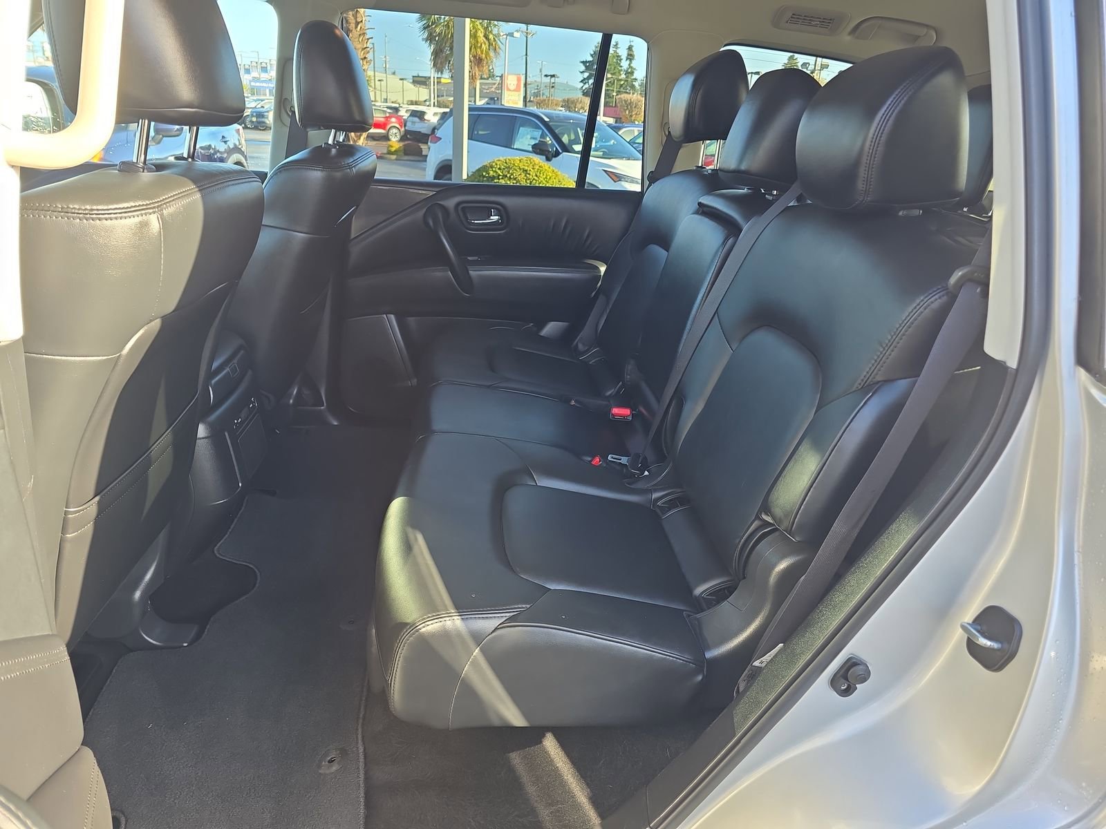 Used 2024 Nissan Armada SV image 26