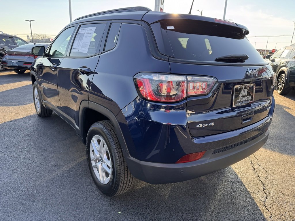 Used 2018 Jeep Compass Sport w/ Tech Group image 3