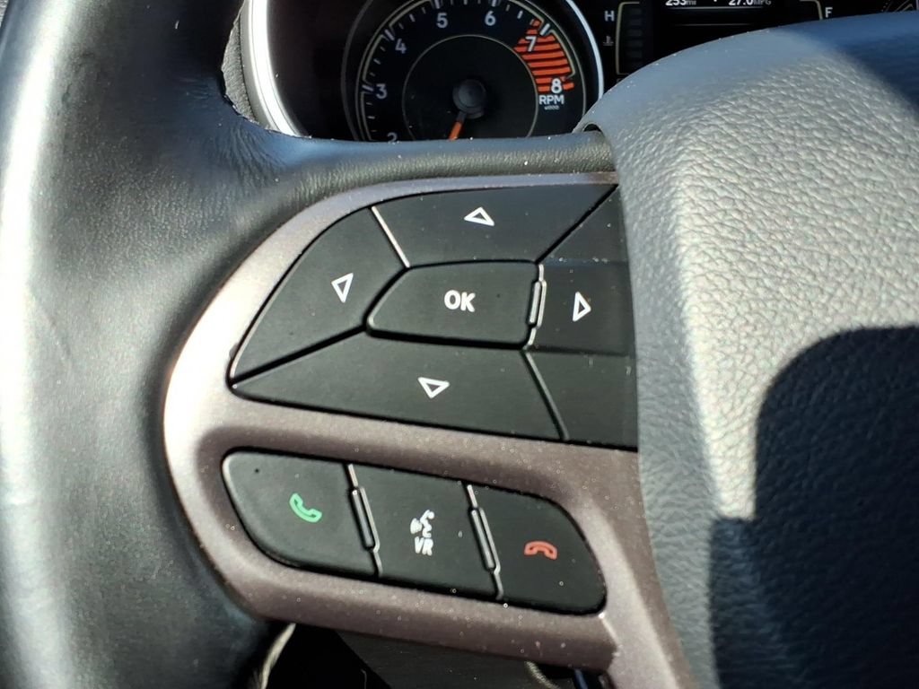 Used 2021 Jeep Cherokee Latitude Lux AWD/4WD image 25