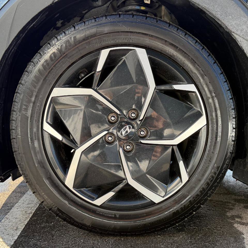 Used 2022 Hyundai Ioniq 5 SE image 23