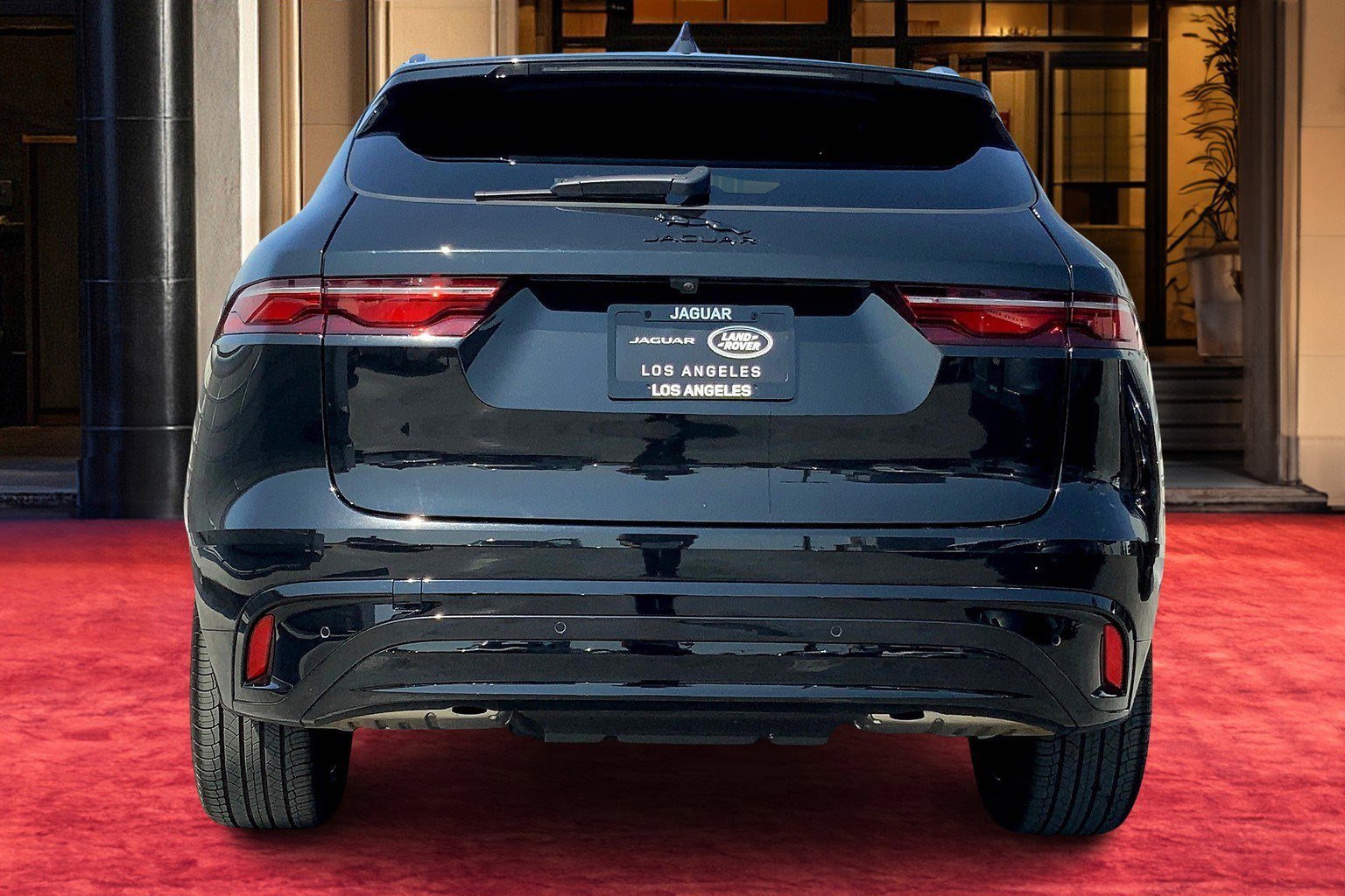 Used 2025 Jaguar F-PACE R-Dynamic S image 4