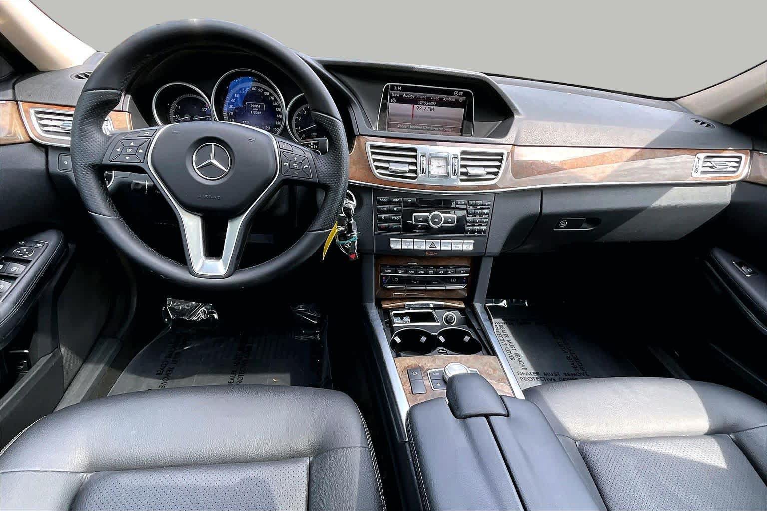 Used 2014 Mercedes-Benz E 350 4MATIC Sedan image 16