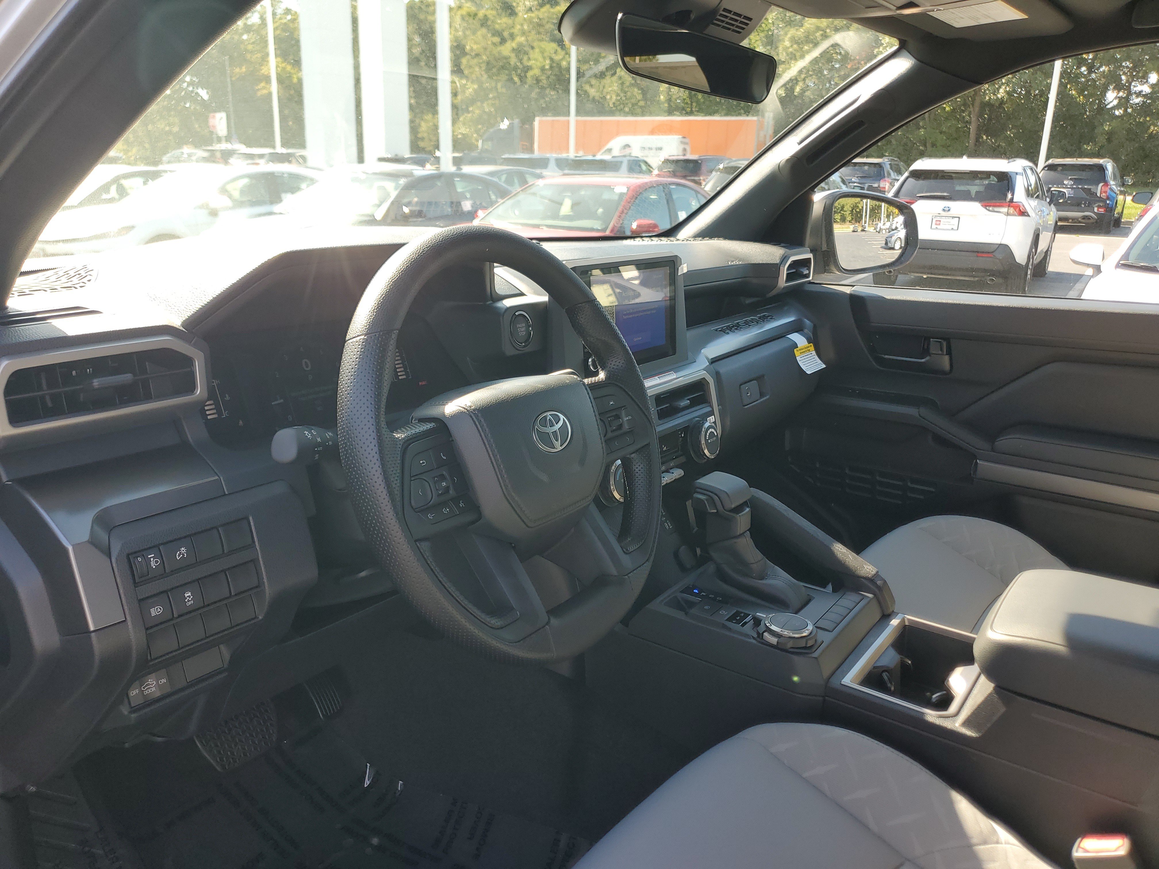 New 2026 Toyota Tacoma SR5 AWD/4WD image 17