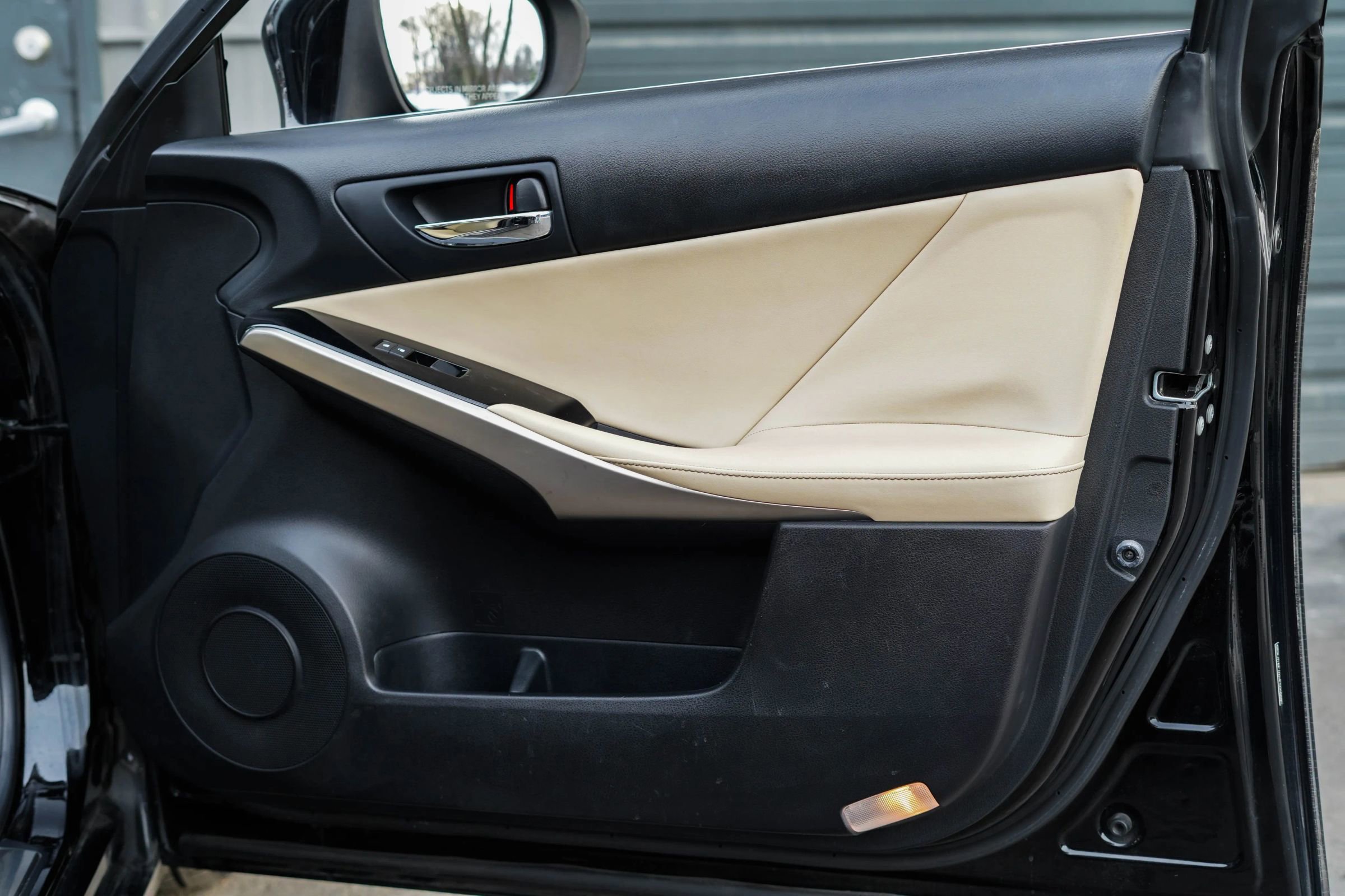 Used 2015 Lexus IS 250 RWD image 23