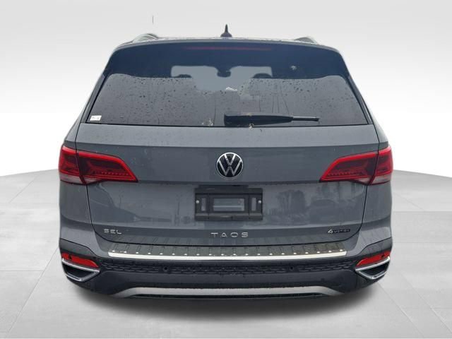 Used 2023 Volkswagen Taos SEL image 6