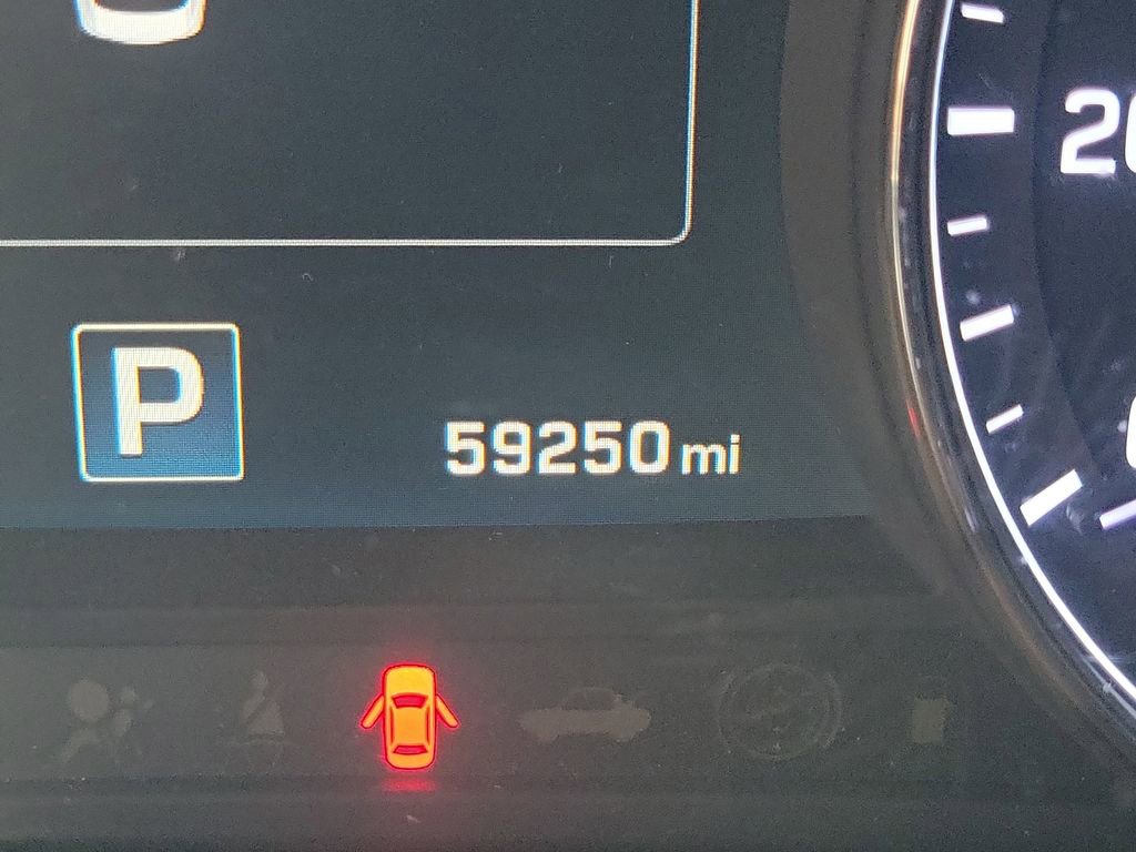 Used 2015 Hyundai Genesis 3.8 w/ Option Group 04 image 28