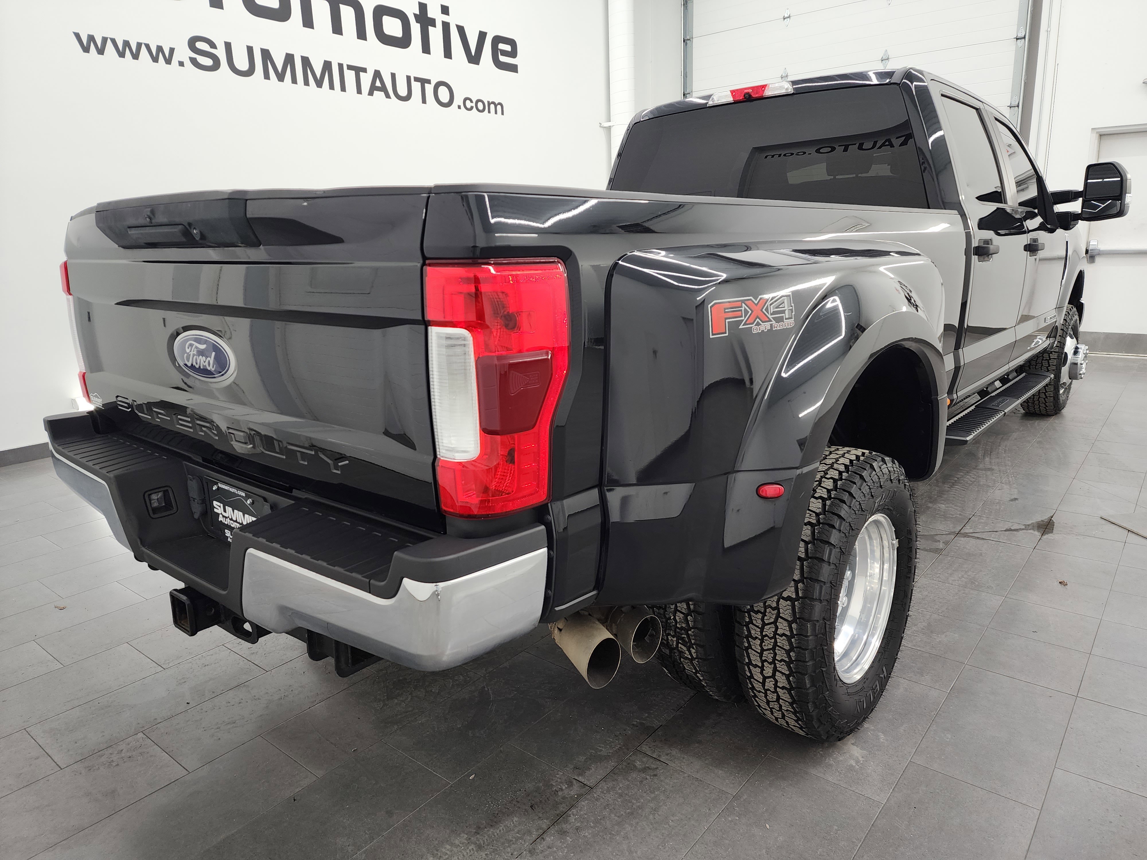 Used 2019 Ford F350 XL w/ STX Appearance Package image 4