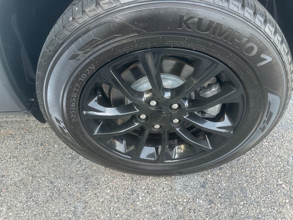 Used 2023 Jeep Cherokee Altitude Lux AWD/4WD image 17