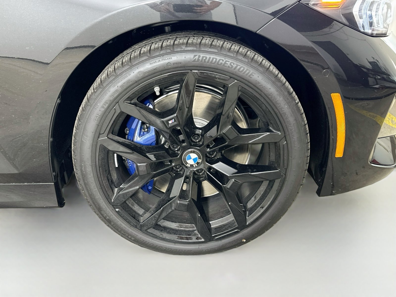 New 2026 BMW 330i xDrive Sedan w/ M Sport Package AWD/4WD image 10