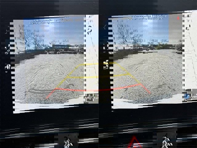 Used 2024 Hyundai Elantra SEL image 16