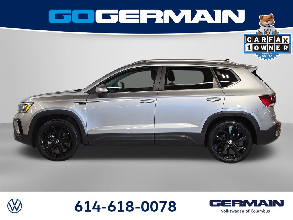 Used 2023 Volkswagen Taos SE w/ Panoramic Sunroof Package AWD/4WD image 13