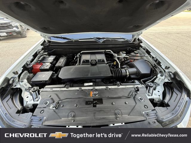 Used 2024 Chevrolet Colorado ZR2 w/ ZR2 Convenience Package III AWD/4WD image 36