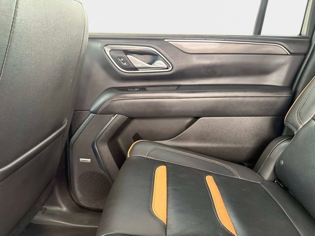 Used 2022 GMC Yukon XL AT4 w/ Technology Package image 11