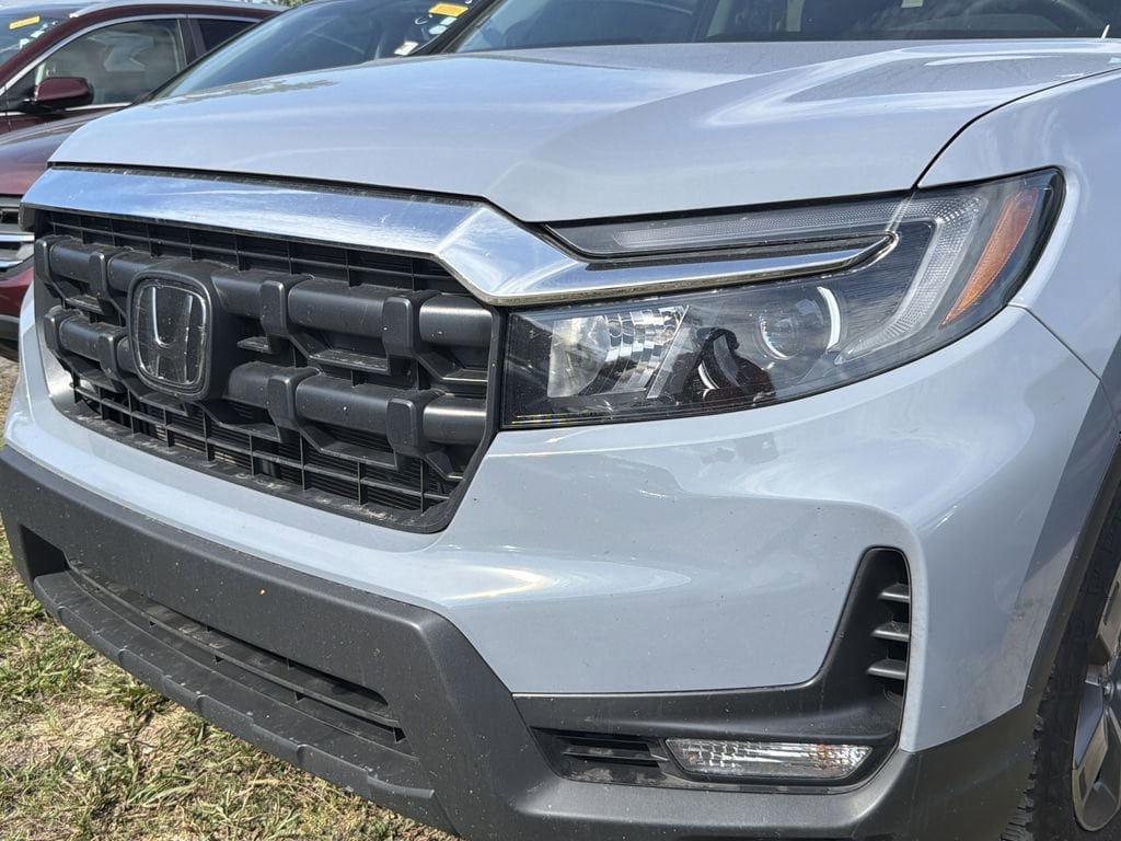 Used 2025 Honda Ridgeline RTL image 4