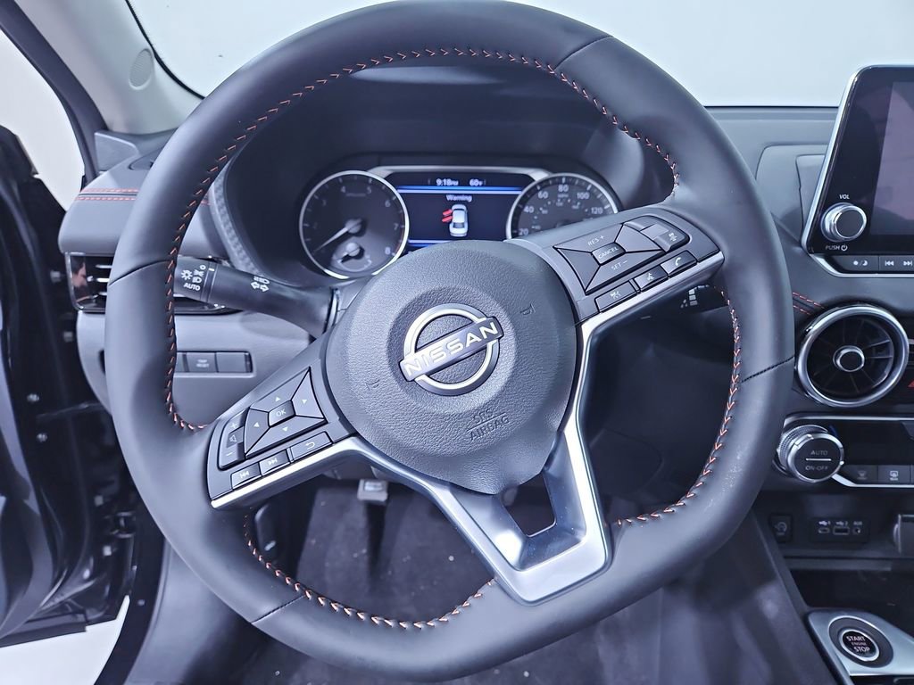 New 2025 Nissan Sentra SR w/ Midnight Edition image 15