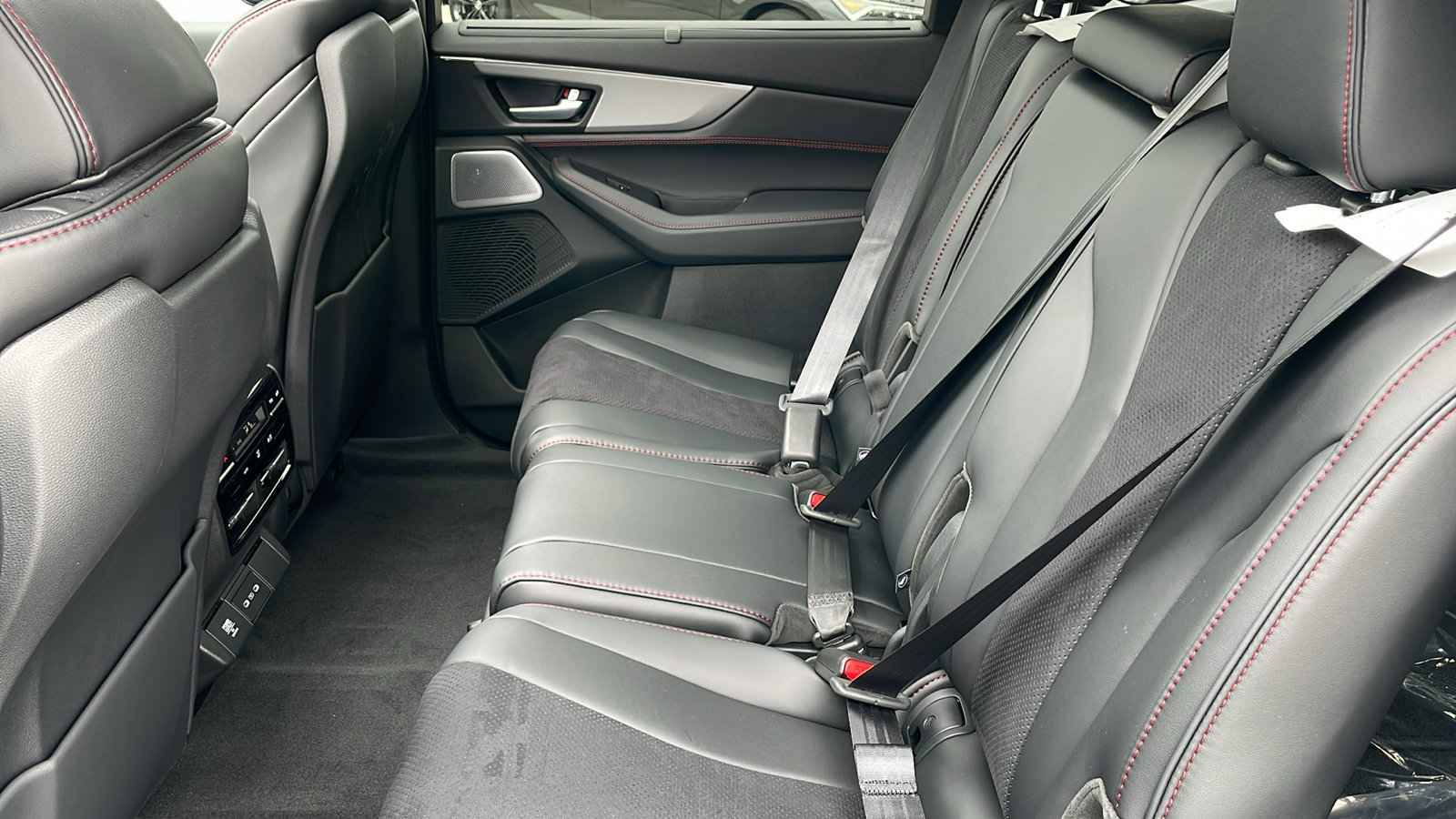 New 2026 Acura MDX A-Spec image 10