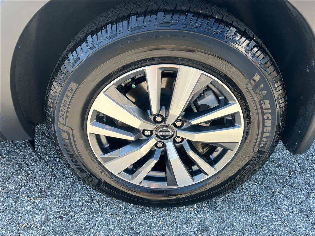 Used 2024 Nissan Pathfinder SL w/ Cargo Package image 21