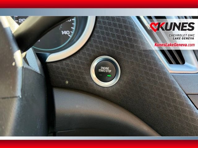 Used 2023 Chevrolet Malibu LT image 35