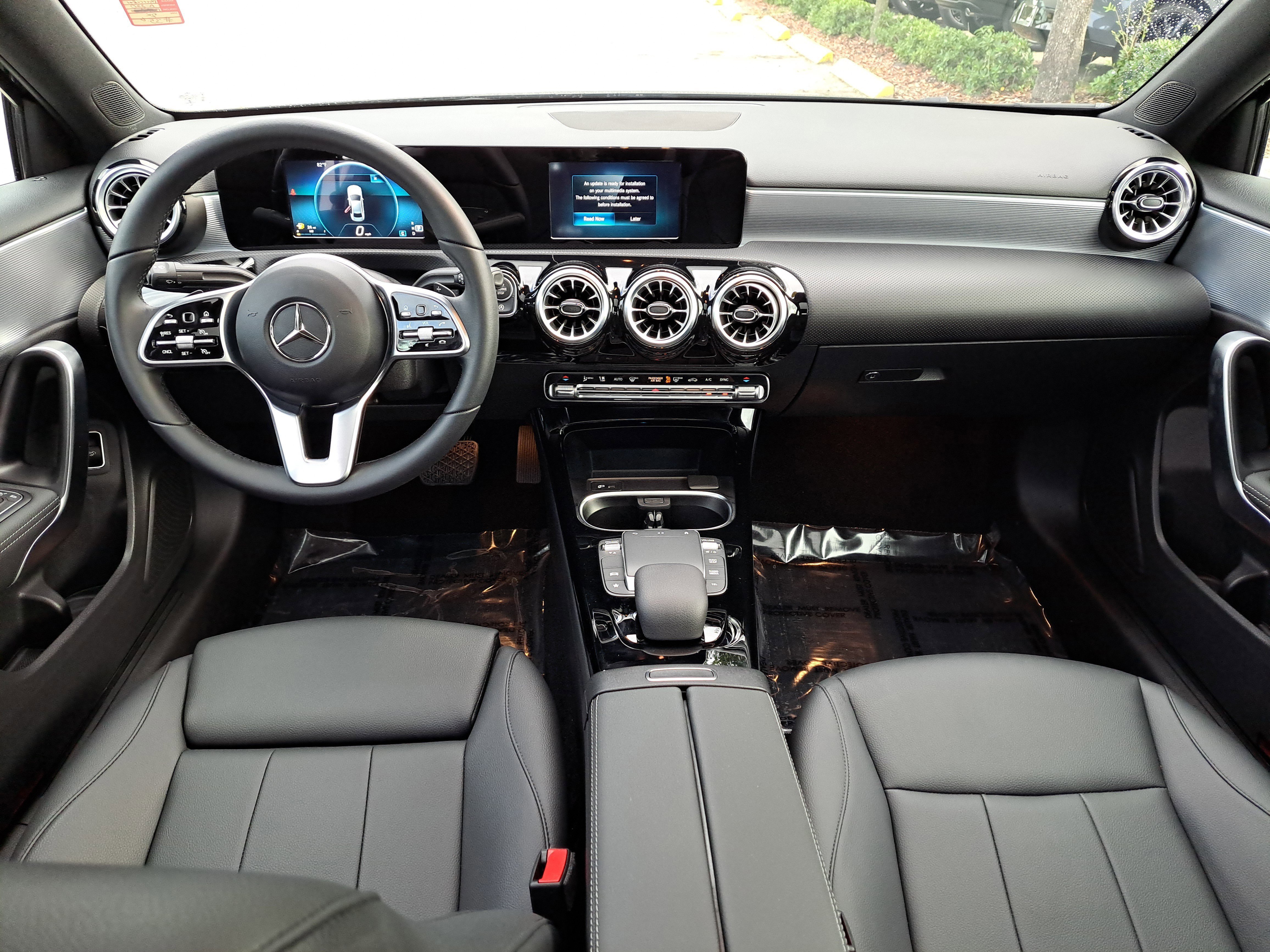 Used 2022 Mercedes-Benz A 220 image 8