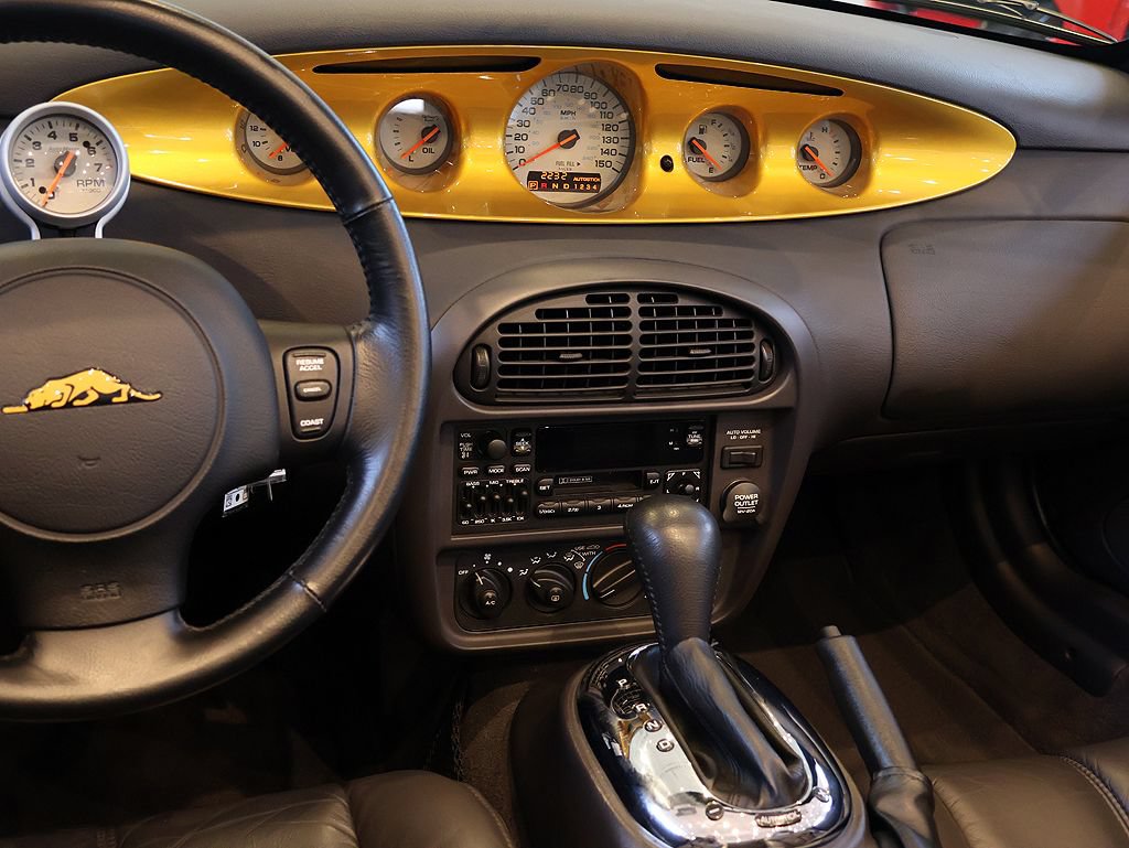 Used 2002 Chrysler Prowler RWD image 35