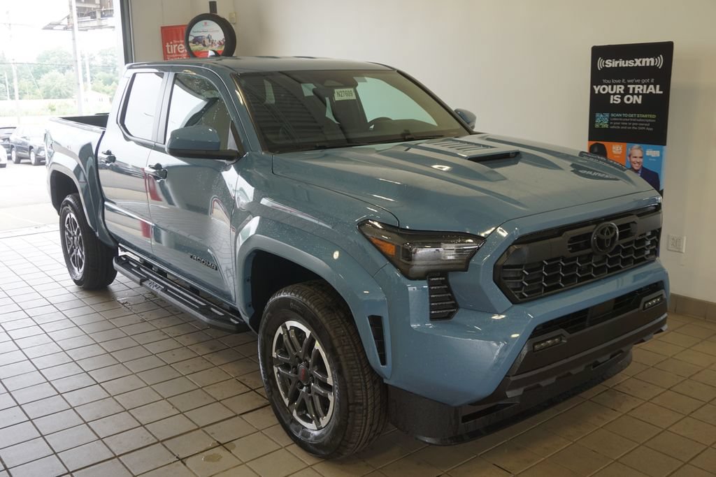 New 2026 Toyota Tacoma TRD Sport AWD/4WD image 2