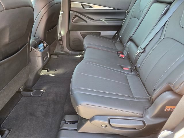 Certified 2026 INFINITI QX60 Pure w/ Cargo Package AWD/4WD image 12