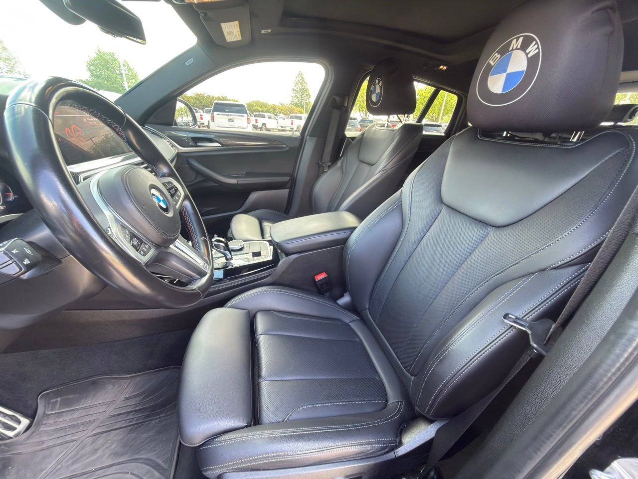 Used 2022 BMW X4 M40i image 6