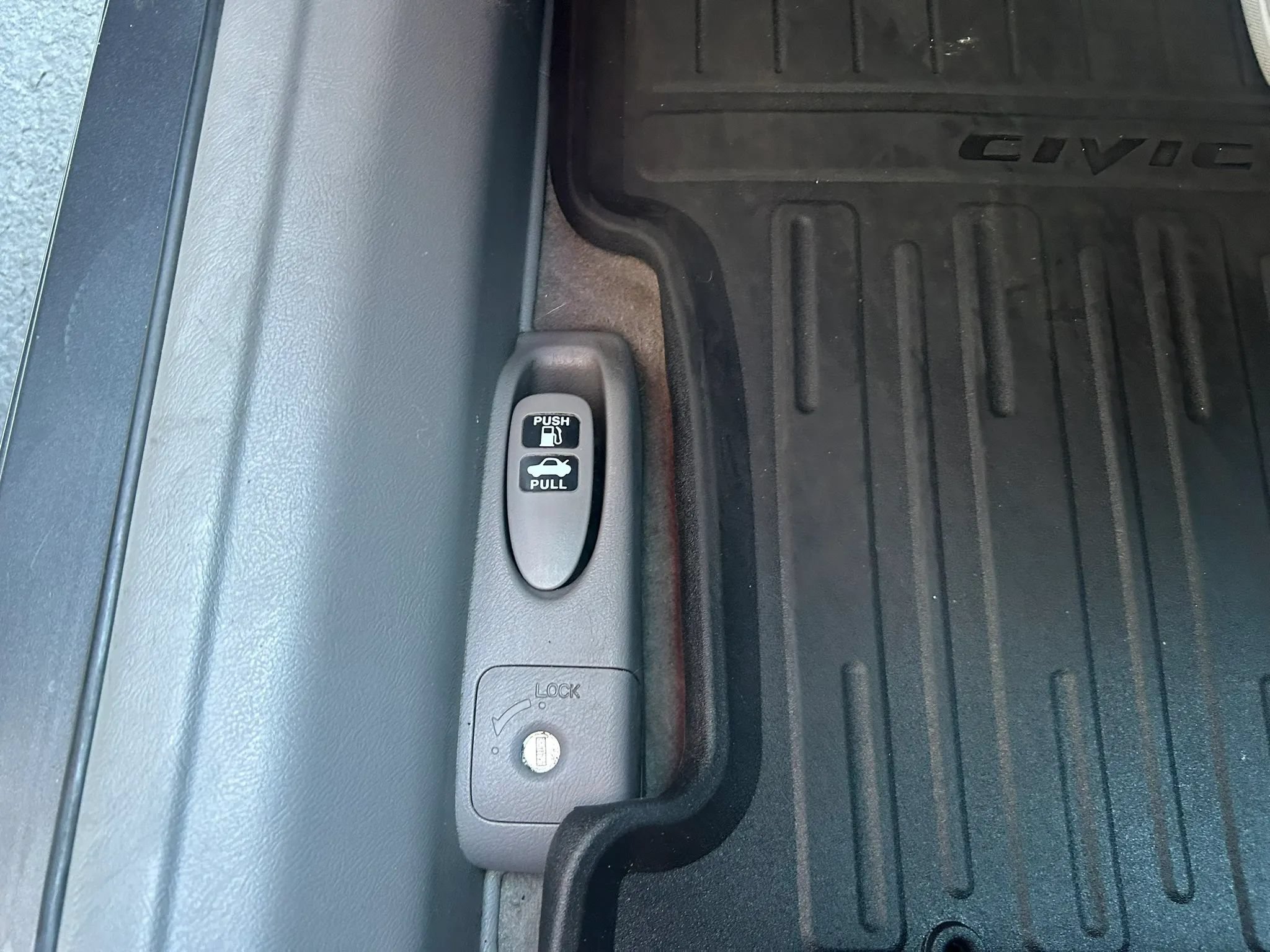 Used 2010 Honda Civic LX image 10