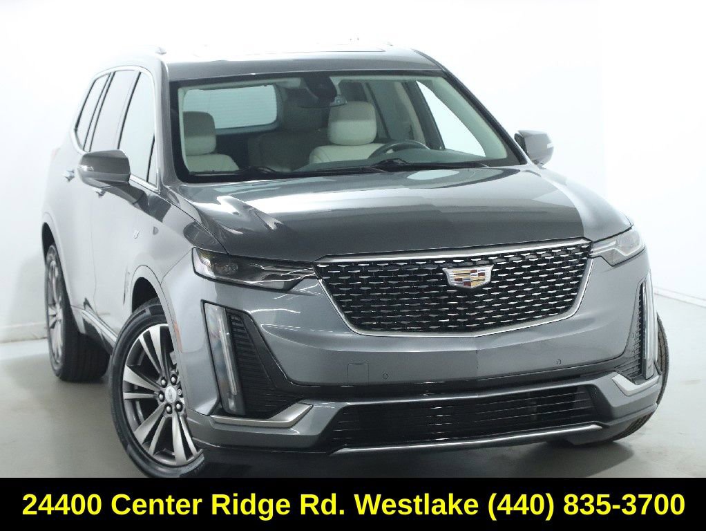 Used 2021 Cadillac XT6 Premium Luxury image 2