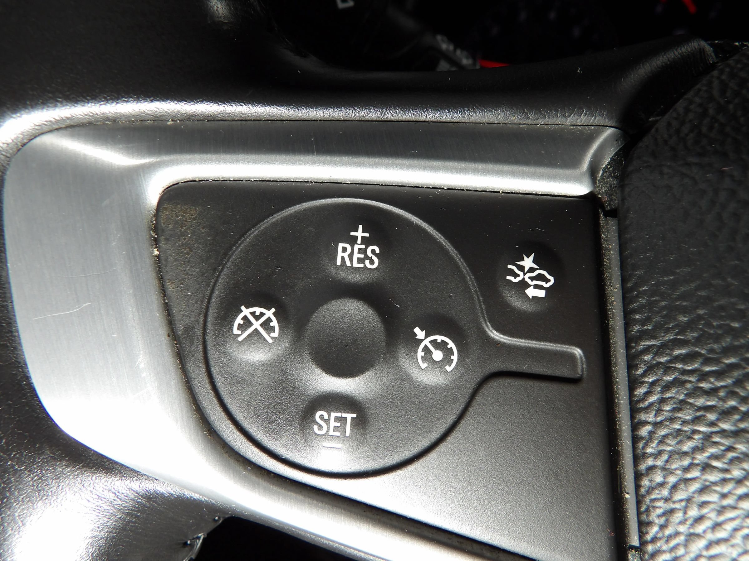Used 2021 GMC Terrain SLE w/ Driver Convenience Package FWD image 22