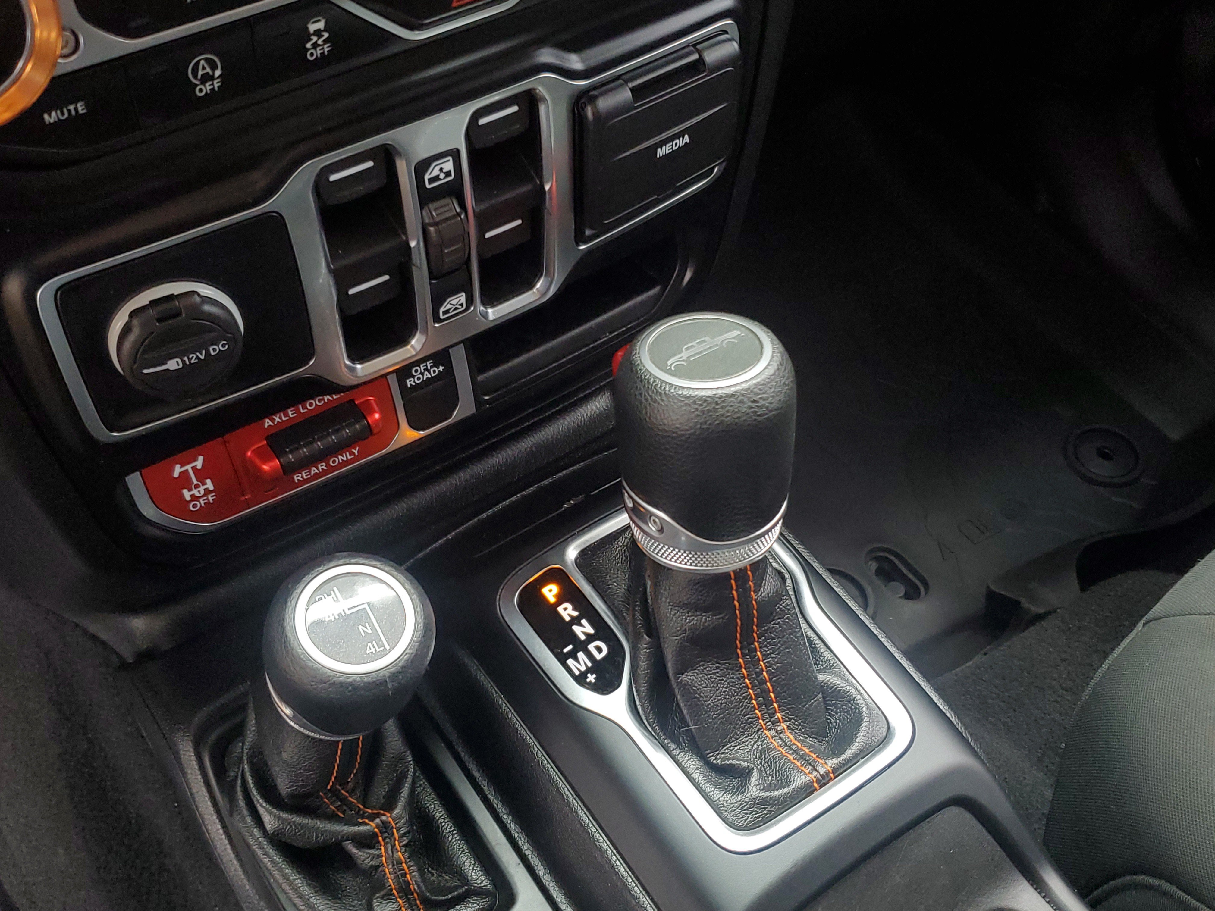 Used 2021 Jeep Gladiator Mojave AWD/4WD image 30