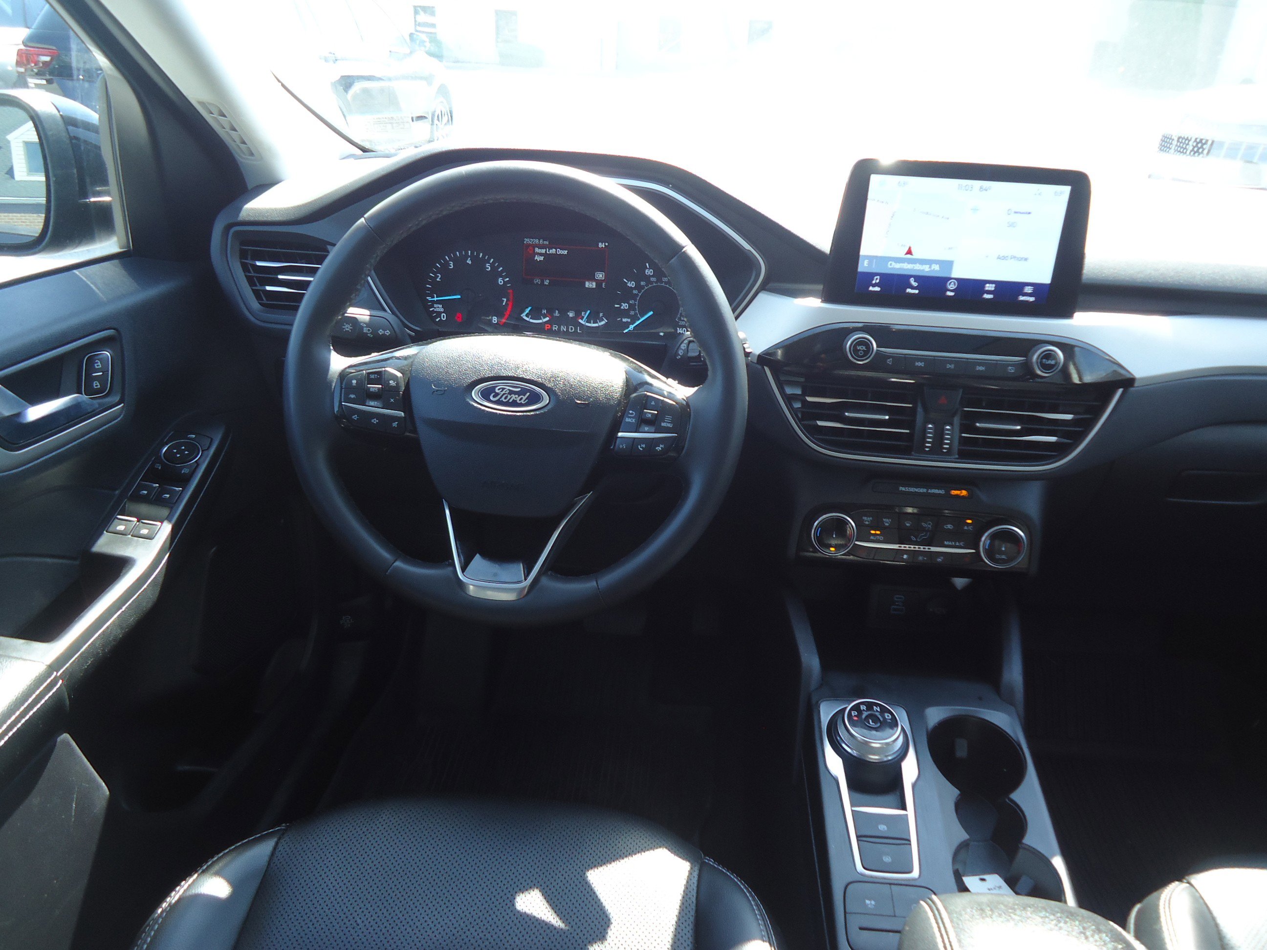 Used 2022 Ford Escape SEL image 11